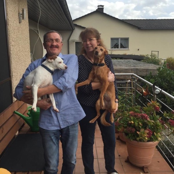 Familie Rhein-Fernandes - Pflegestelle Hunde